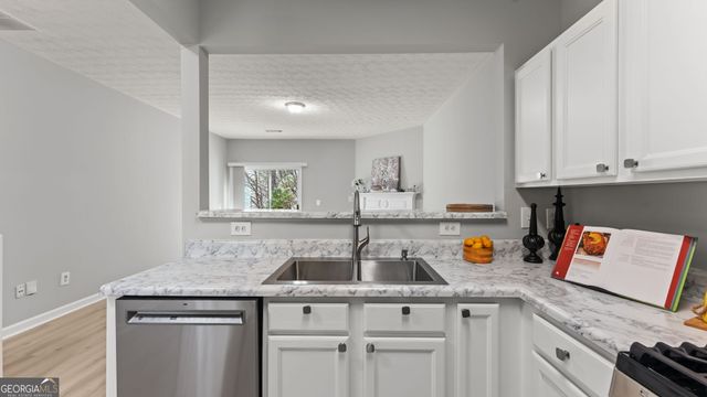 2743 Heathrow Drive, Lawrenceville, GA 30043