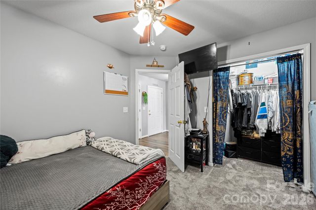 50 Farington Circle, Fletcher, NC 28732