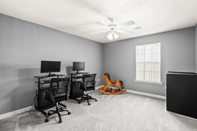 167 Calais Drive, Maumelle, AR 72113