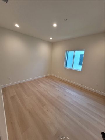 19453 Strathern Street, Reseda, CA 91335