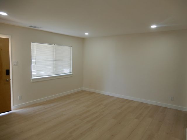 1108 Wade Circle NE, Albuquerque, NM 87112