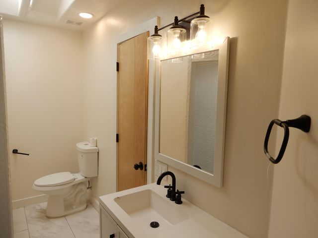 1108 Wade Circle NE, Albuquerque, NM 87112