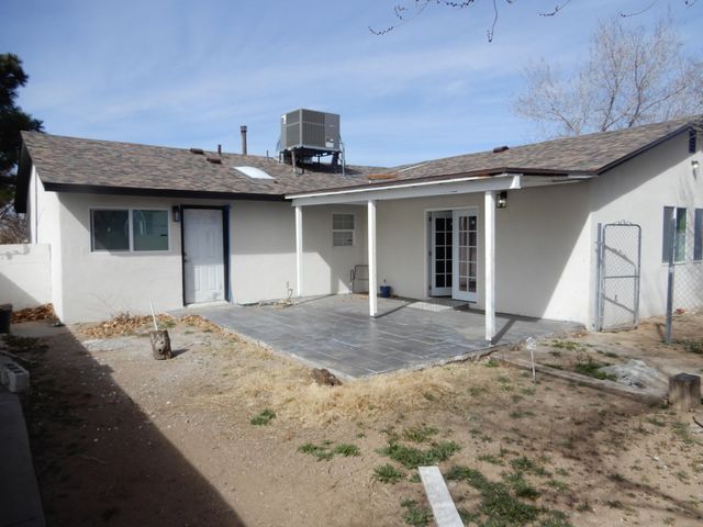 1108 Wade Circle NE, Albuquerque, NM 87112