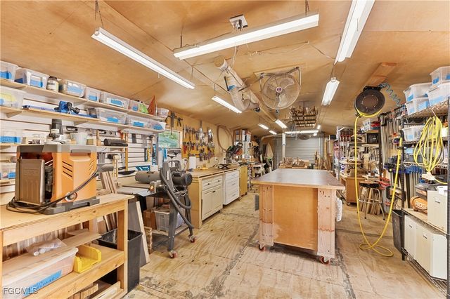 5654 Natoma DR, Fort Myers, FL 33919