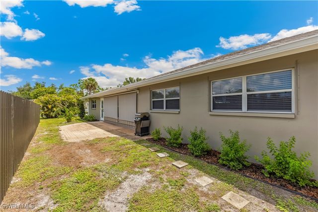 5654 Natoma DR, Fort Myers, FL 33919