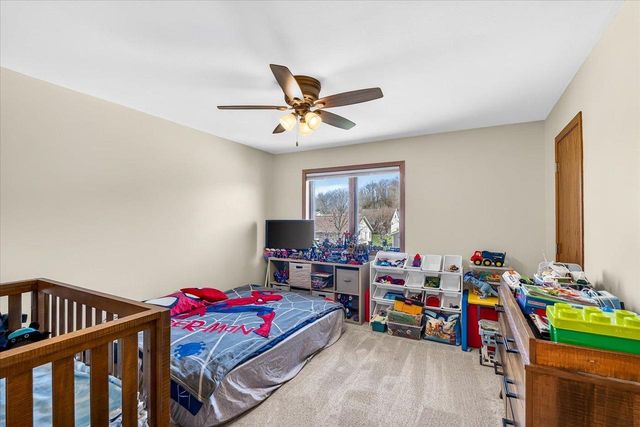 2037-2039 Continental Lane, Cross Plains, WI 53528