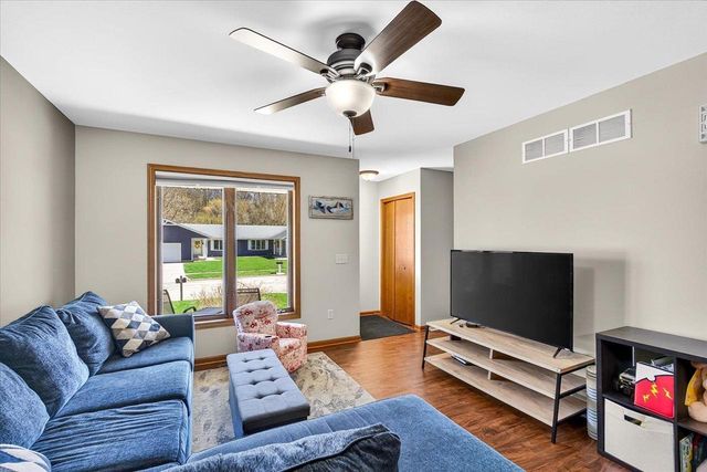 2037-2039 Continental Lane, Cross Plains, WI 53528