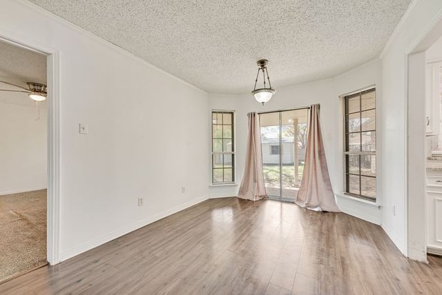 1038 Florence Drive, Duncanville, TX 75116