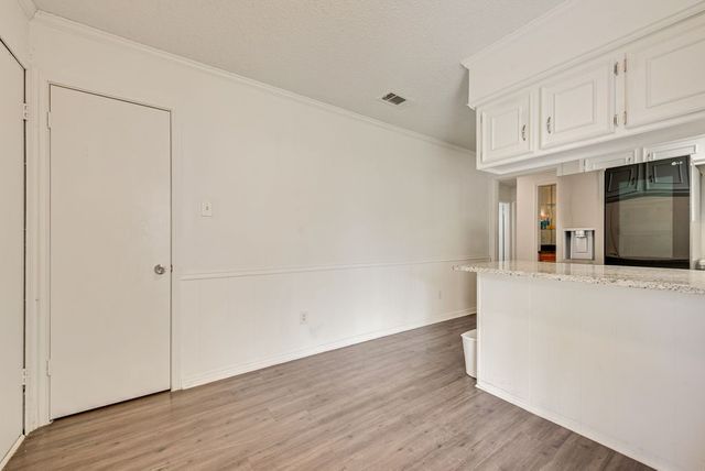 1038 Florence Drive, Duncanville, TX 75116