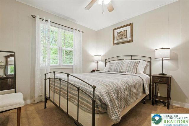 512 Southeast Old Stage Road South, Penn Forest Twp, PA 18210