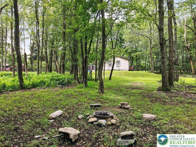 512 Southeast Old Stage Road South, Penn Forest Twp, PA 18210