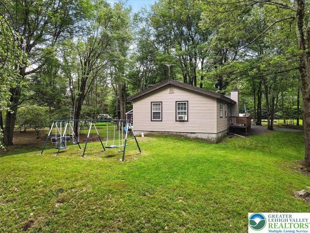 512 Southeast Old Stage Road South, Penn Forest Twp, PA 18210