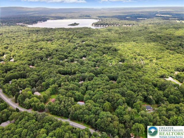 512 Southeast Old Stage Road South, Penn Forest Twp, PA 18210