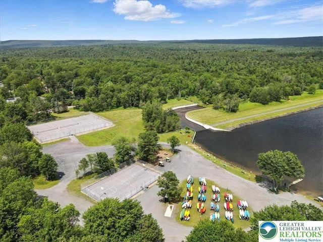 512 Southeast Old Stage Road South, Penn Forest Twp, PA 18210
