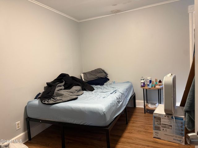 94 3rd Avenue, Gloversville, NY 12078