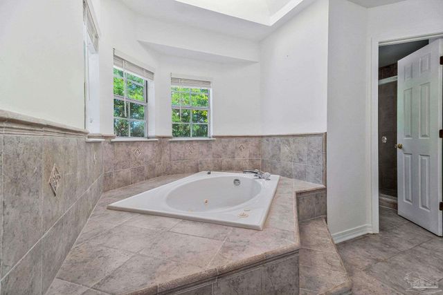 4530 Baywalk Cir, Pensacola, FL 32514