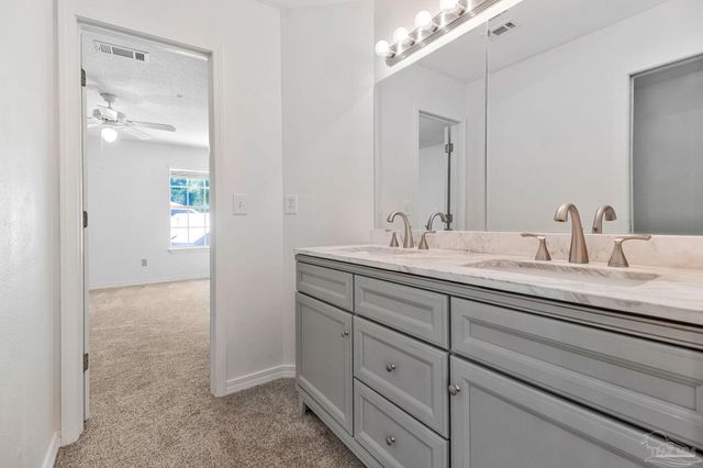 4530 Baywalk Cir, Pensacola, FL 32514