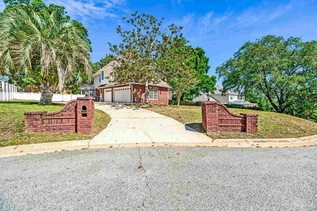 4530 Baywalk Cir, Pensacola, FL 32514