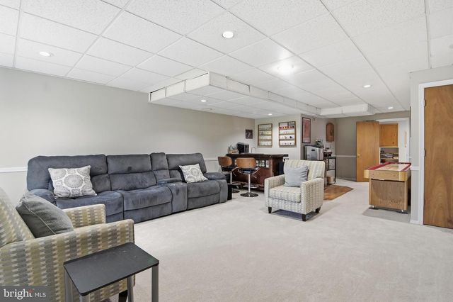 4717 WEATHERHILL DR, Wilmington, DE 19808