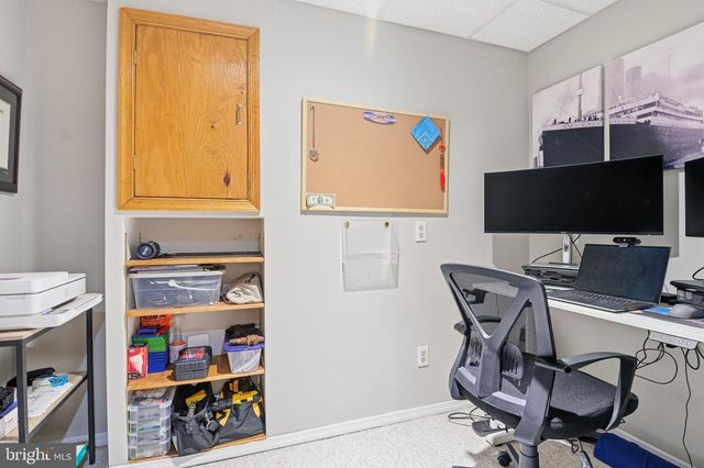 4717 WEATHERHILL DR, Wilmington, DE 19808