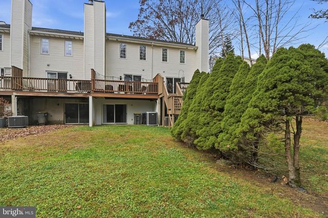 4717 WEATHERHILL DR, Wilmington, DE 19808