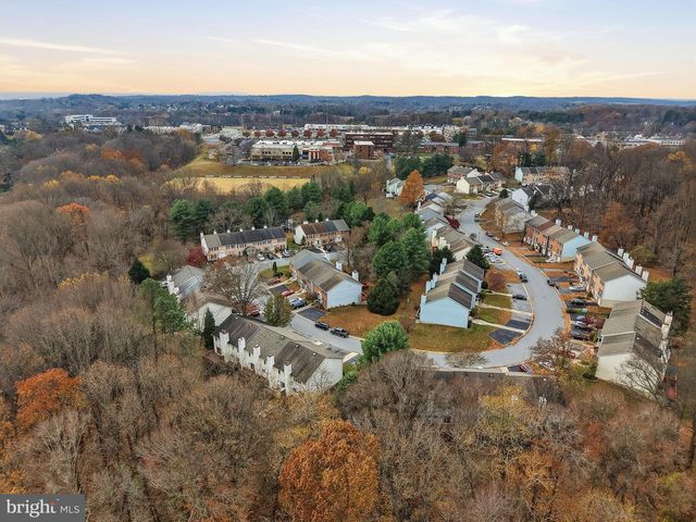 4717 WEATHERHILL DR, Wilmington, DE 19808