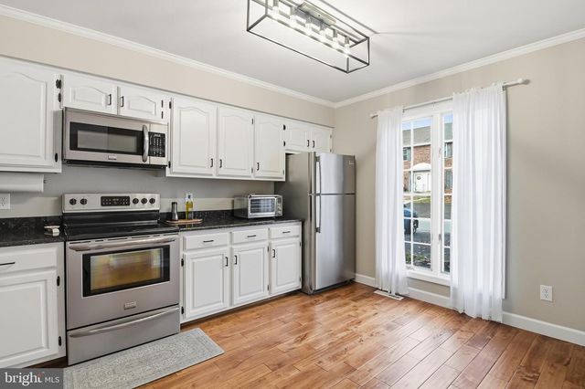 4717 WEATHERHILL DR, Wilmington, DE 19808