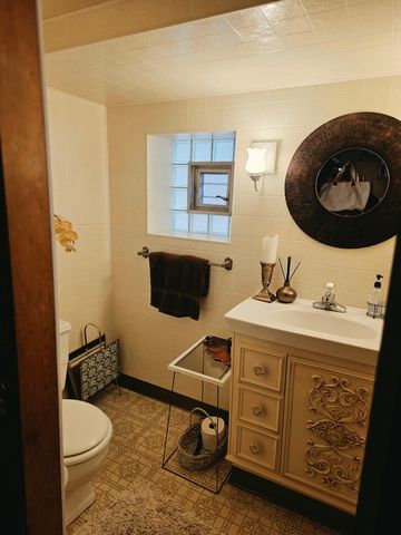 4153 Elm Avenue, Brookfield, IL 60513