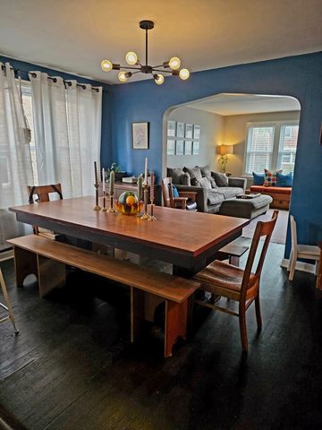 4153 Elm Avenue, Brookfield, IL 60513