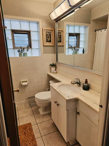 4153 Elm Avenue, Brookfield, IL 60513