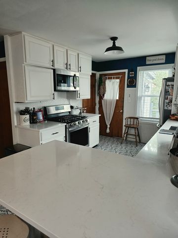 4153 Elm Avenue, Brookfield, IL 60513