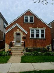 4153 Elm Avenue, Brookfield, IL 60513