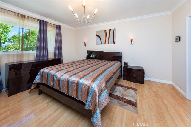 15137 Magnolia A, Sherman Oaks, CA 91403