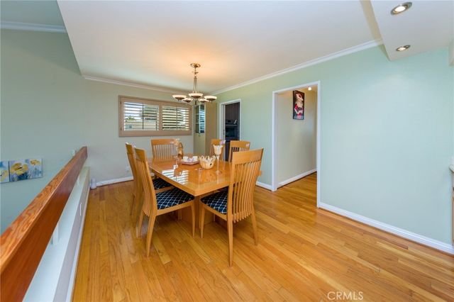 15137 Magnolia A, Sherman Oaks, CA 91403