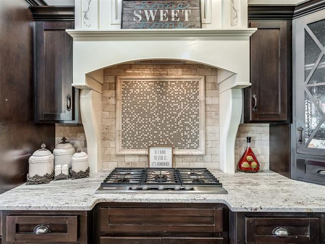 2709 Stetson Drive, Edmond, OK 73034