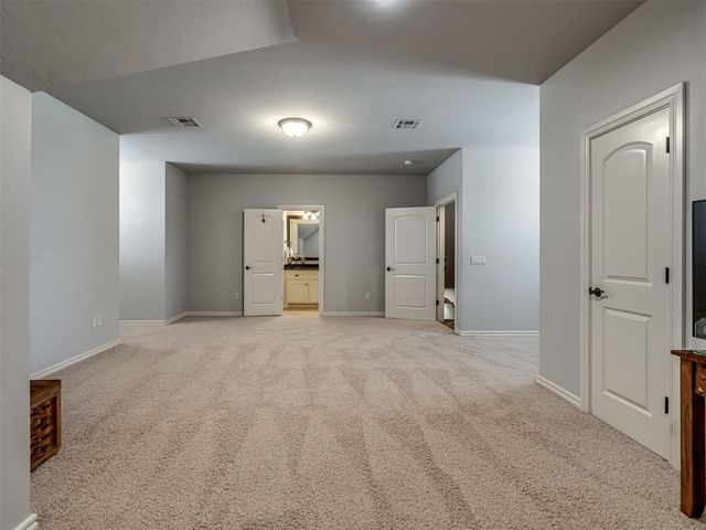 2709 Stetson Drive, Edmond, OK 73034