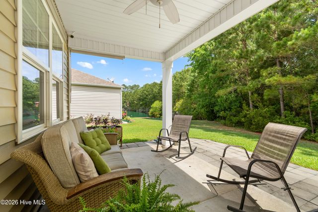 3110 Crescent Lake Drive, Calabash, NC 28467