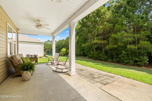 3110 Crescent Lake Drive, Calabash, NC 28467