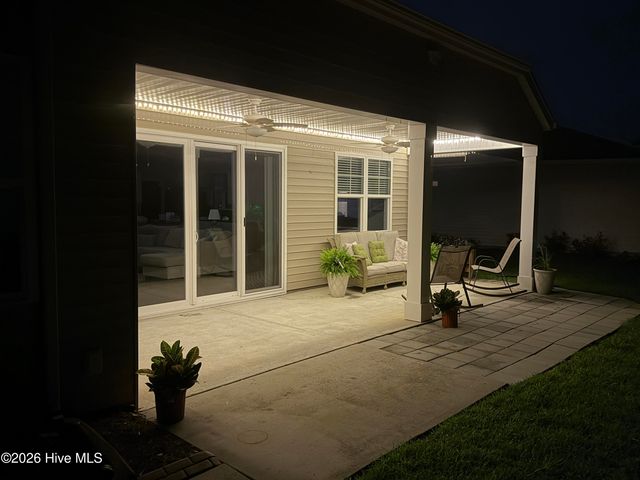 3110 Crescent Lake Drive, Calabash, NC 28467