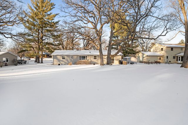 4907 Valerie Drive, Crystal Lake, IL 60014