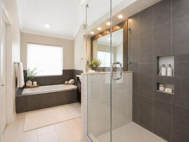 2146 Stacy Knoll, Houston, TX 77008