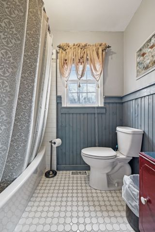 1311 Academy Rd, Portland, TN 37148