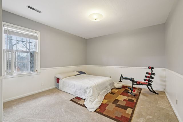 1311 Academy Rd, Portland, TN 37148