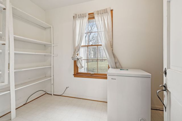 1311 Academy Rd, Portland, TN 37148