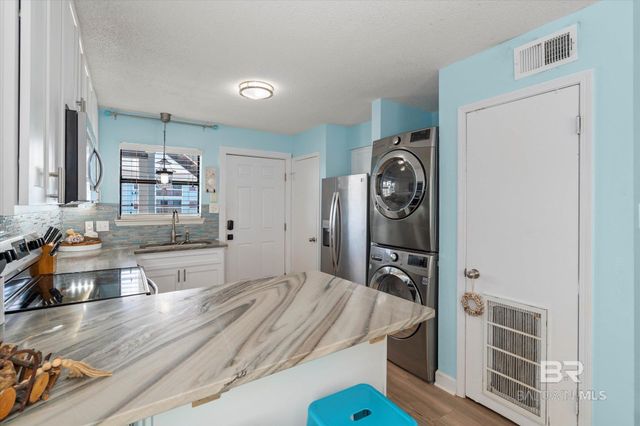 729 W Beach Boulevard 131, Gulf Shores, AL 36542