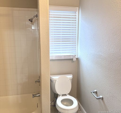 217 Natalen Ave Apt 8, San Antonio, TX 78209