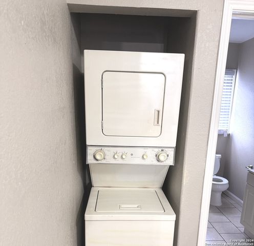 217 Natalen Ave Apt 8, San Antonio, TX 78209