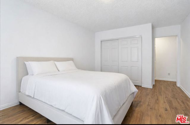 18530 Hatteras Street 130, Tarzana, CA 91356