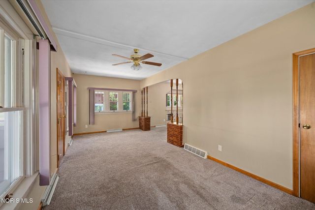 6024 Park Street, Sylvania, OH 43560