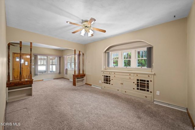6024 Park Street, Sylvania, OH 43560